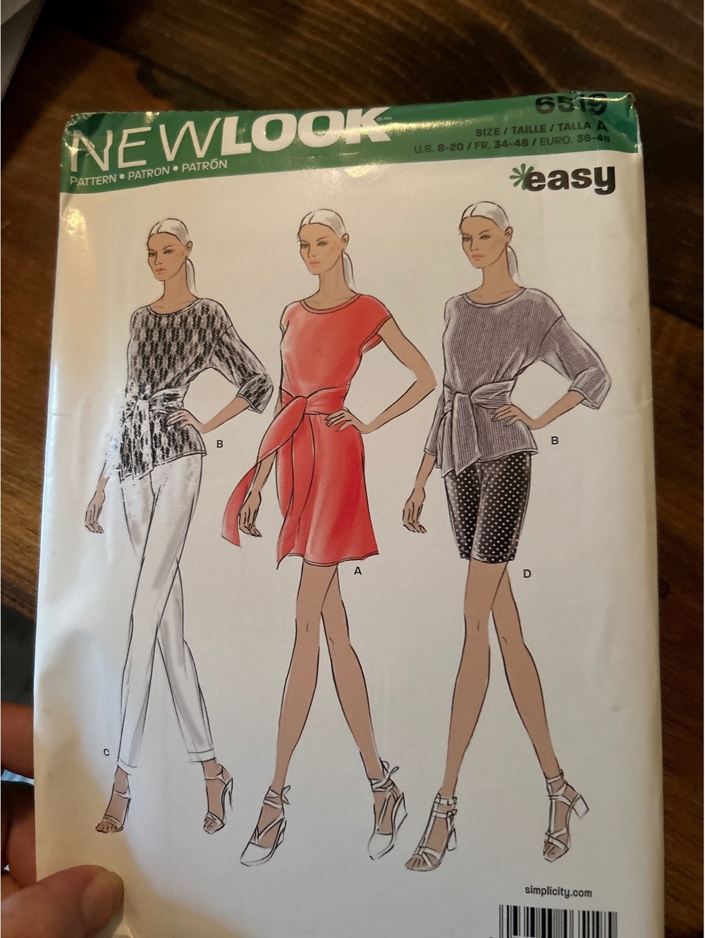 New Look Easy Pattern 6519 Size A (US 8-20) Sewing Pattern for Women's Dress, Bl